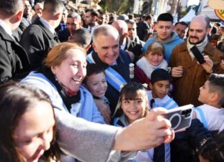 Jaldo encabeza los actos oficiales por el 210° Aniversario de la Independencia jaldo