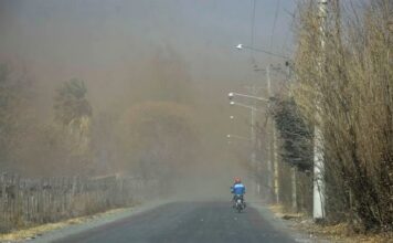 Tucumán bajo alerta naranja por viento Zonda: aumento de temperatura y visibilidad reducida