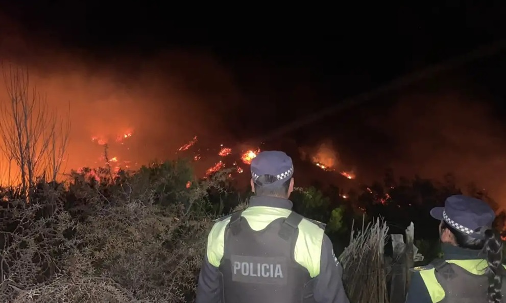 6692ebf5-7056-4eec-be15-5a90c0bdbd32 incendio