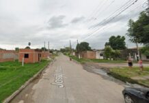 Apuñaló en la cara, espalda y piernas a un joven para robarle un Samsung A34 robo
