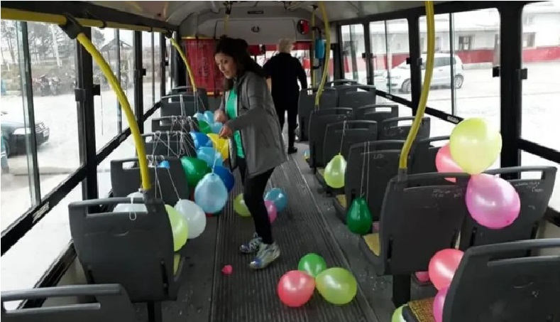 04ce77b3-a72e-4fb1-aa66-134c0d0bd6ce colectivo