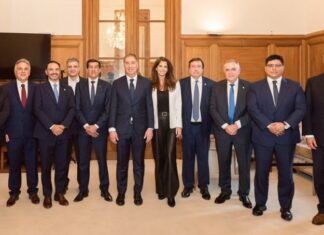 Los gobernadores negocian suspender las PASO a cambio de mayores recursos gobernadores