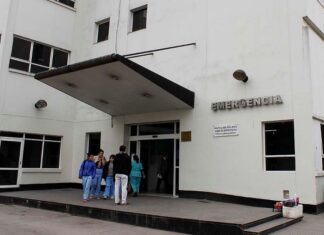 Sigue internado el niño que cayó en una boca de tormenta sin tapa en Villa Luján hospital