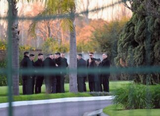 El último adiós al papá de Messi: Lío, la familia y los hinchas en en el cementerio messi