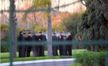 El último adiós al papá de Messi: Lío, la familia y los hinchas en en el cementerio messi