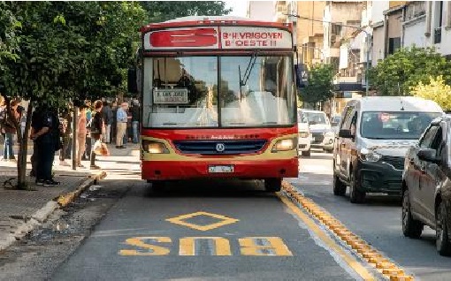 a85a2ab0-e921-4804-a454-7f5e162bc64e colectivo