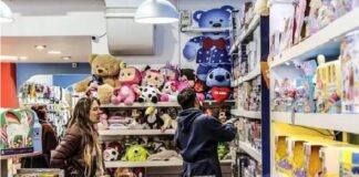 Comercio: cómo será la atención por el Día del Niño y por el feriado niño