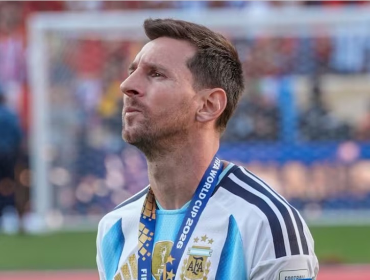 04ce77b3-a72e-4fb1-aa66-134c0d0bd6ce messi