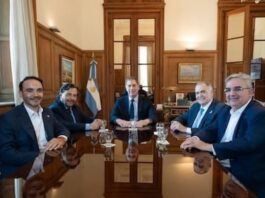 Santilli recibió a Jaldo y otros gobernadores del Norte
