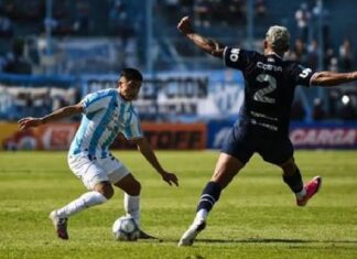Atlético Tucumán enfrenta a Racing en Avellaneda, que marcha entre los últimos deca