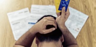 Endeudamiento: 8 de cada 10 argentinos no llegan a fin de mes y usan la tarjeta de crédito para financiarse