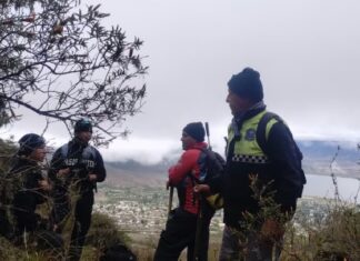 Búsqueda del senderista perdido en la montaña: “Está muy mal el tiempo” busqueda en el cerro