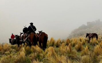Se extiende la búsqueda del senderista hacia las quebradas del cerro Ñuñorco busqueda