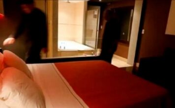 Su novio la buscaba con desesperación, pero ella estaba en un motel con un hombre hotel