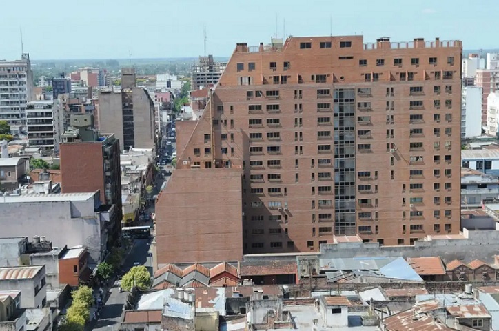 lUQYuJ-yX_720x0__1 edificio