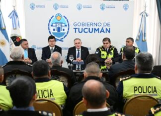El gobernador Jaldo encabeza una reunión con la cúpula de la Policía jaldo