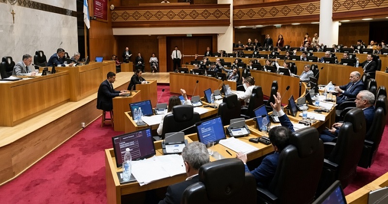 lUQYuJ-yX_720x0__1 legislatura